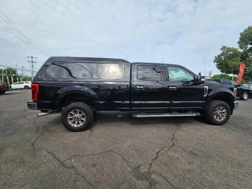 Agate Black 2019 Ford F-350 XLT