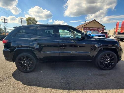 2019 Jeep Grand Cherokee Upland
