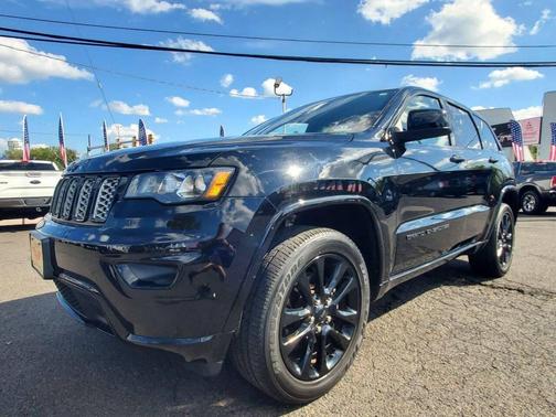 2019 Jeep Grand Cherokee Upland