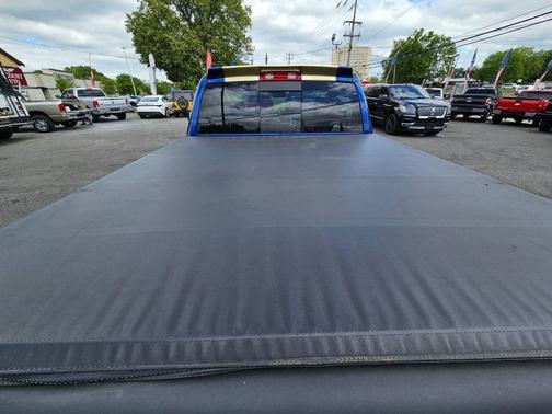 True Blue Pearl Coat 2017 RAM 1500 Sport