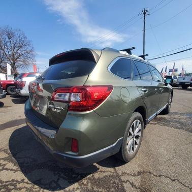 Gray 2017 Subaru Outback 2.5i Touring
