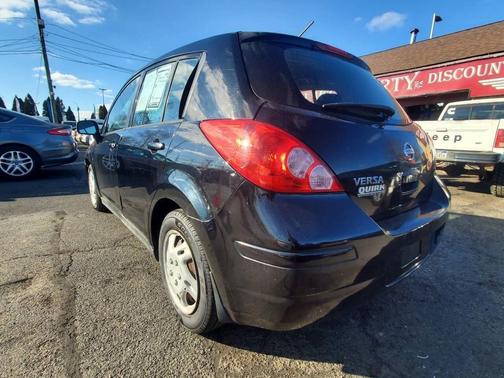 2009 Nissan Versa 1.8 SL