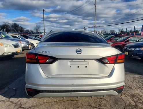 2020 Nissan Altima 2.5 S 4dr Sedan