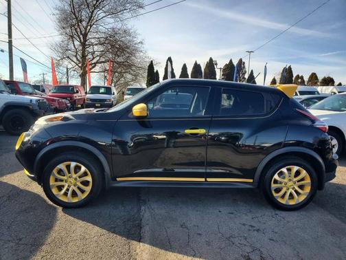 2015 Nissan Juke SV