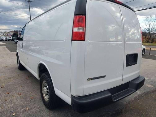 2019 Chevrolet Express 2500 Work Van