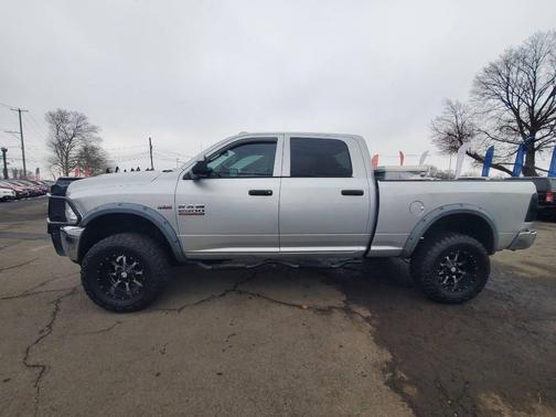 2015 RAM 2500 Tradesman 4x4 4dr Crew Cab 6.3 ft. SB Pickup