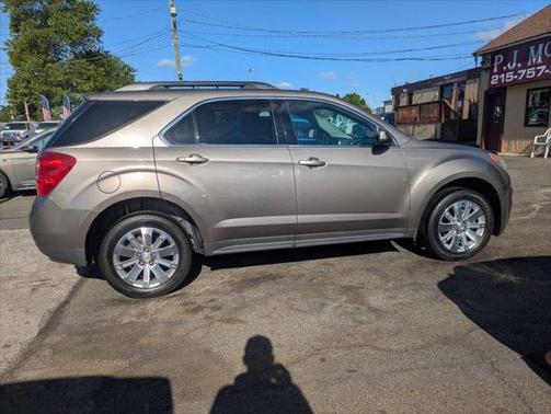 2011 Chevrolet Equinox 2LT