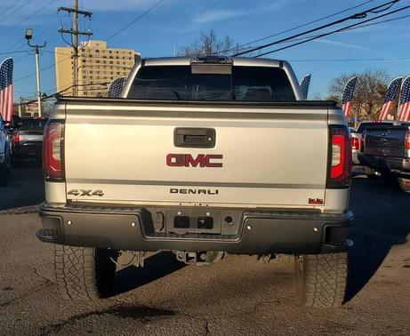 2018 GMC Sierra 1500 Denali