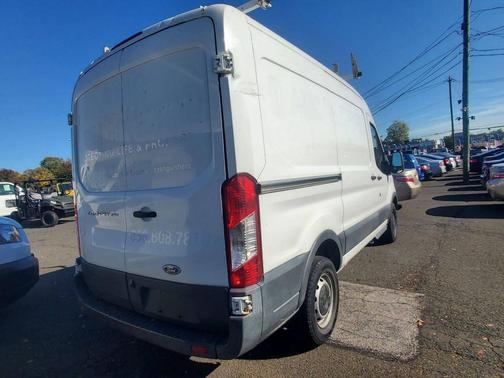 2017 Ford Transit-250 Base