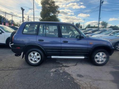 1997 Toyota RAV4 Base