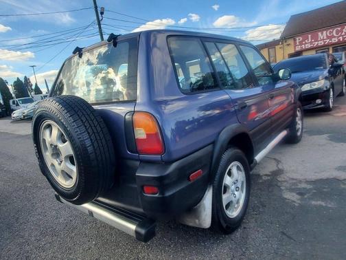 1997 Toyota RAV4 Base
