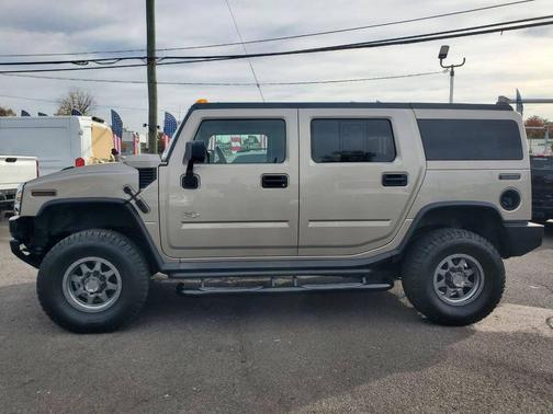 2004 Hummer H2 Base
