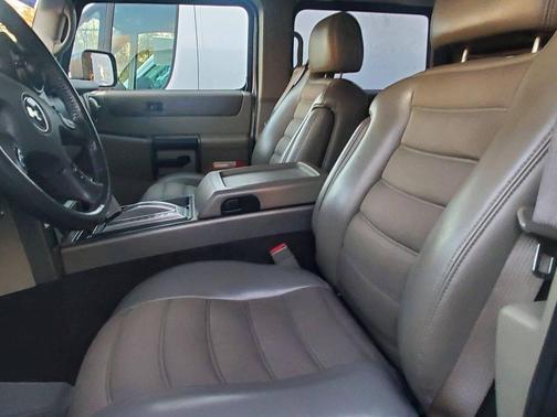 2004 Hummer H2 Base
