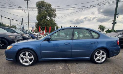 2009 Subaru Legacy Base