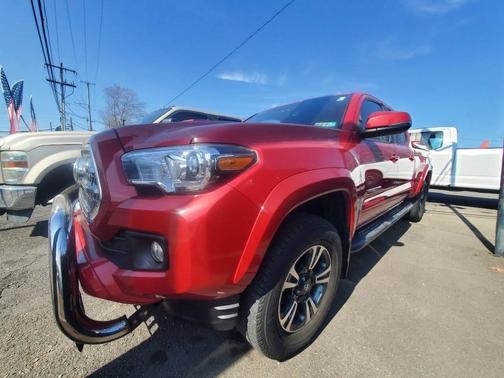 2017 Toyota Tacoma TRD Sport