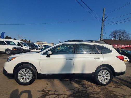 2017 Subaru Outback 2.5i Premium