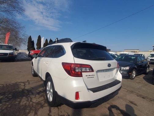 2017 Subaru Outback 2.5i Premium