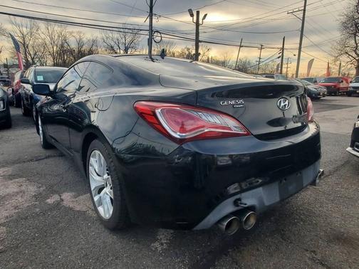 2013 Hyundai Genesis Coupe 2.0T