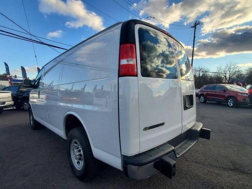 2024 Chevrolet Express 2500 2500 3dr Cargo Van