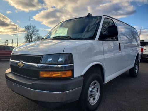2024 Chevrolet Express 2500 2500 3dr Cargo Van