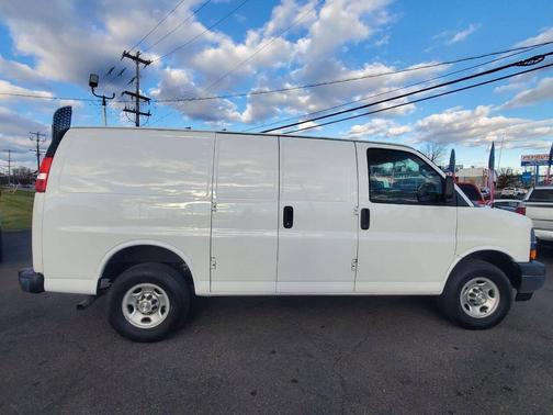 2024 Chevrolet Express 2500 2500 3dr Cargo Van