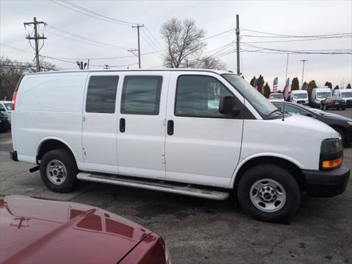 2023 GMC Savana 2500 Work Van