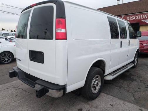2023 GMC Savana 2500 Work Van