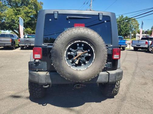 2011 Jeep Wrangler Unlimited Sport