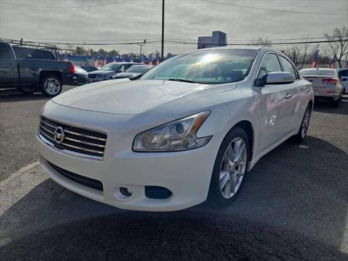 2010 Nissan Maxima SV