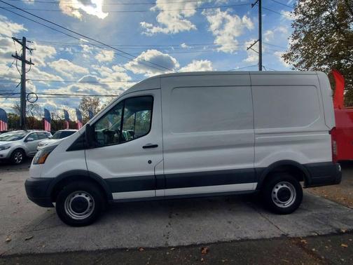 2017 Ford Transit-250 Base