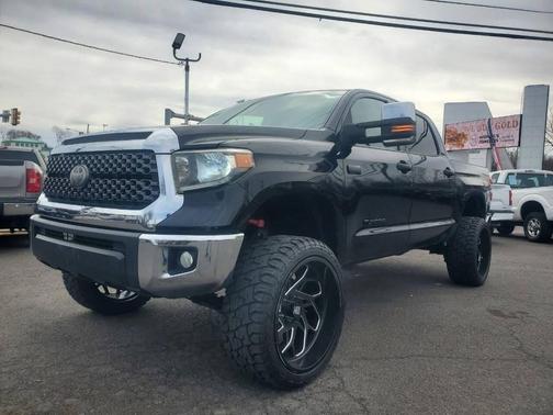 2019 Toyota Tundra SR5
