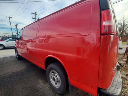 2015 GMC Savana 2500 Work Van