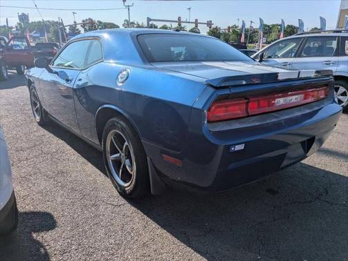 2010 Dodge Challenger SE