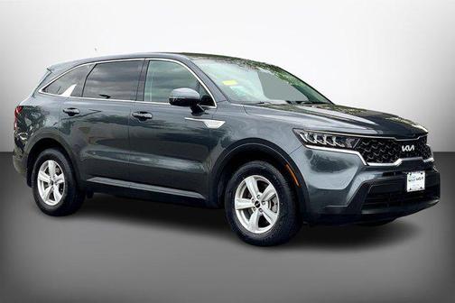 2022 Kia Sorento LX