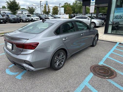 2022 Kia Forte GT-Line