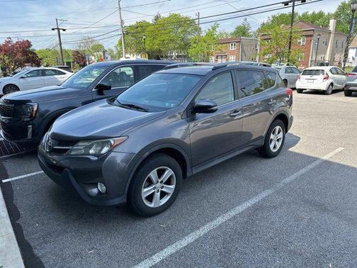 2014 Toyota RAV4 XLE