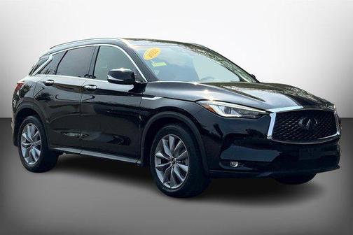 2022 INFINITI QX50 LUXE