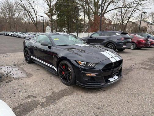 2021 Ford Shelby GT500 Base
