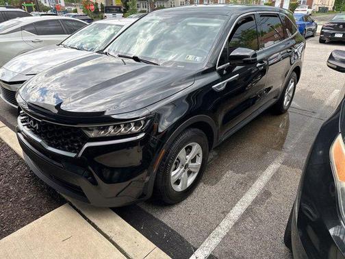 2023 Kia Sorento LX