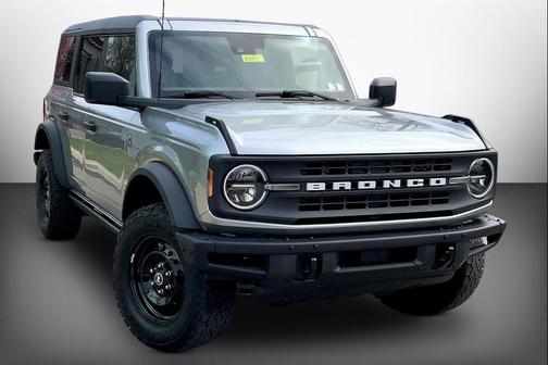 Silver Metallic 2022 Ford Bronco Black Diamond