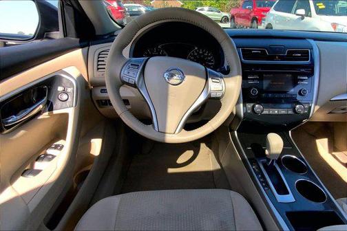 Java Metallic 2014 Nissan Altima 2.5 SV