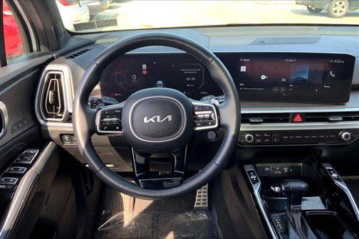 Glacial White Pearl 2024 Kia Sorento SX