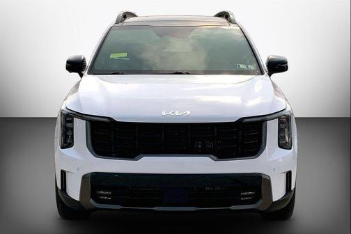 Glacial White Pearl 2024 Kia Sorento SX