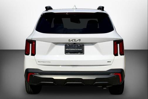 Glacial White Pearl 2024 Kia Sorento SX