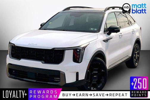 Glacial White Pearl 2024 Kia Sorento SX