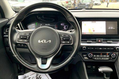 2022 Kia Niro Touring SE