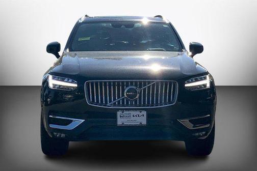 2022 Volvo XC90 T6 Inscription