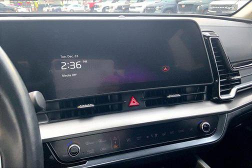 2024 Kia Sportage Hybrid EX