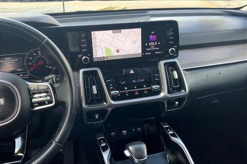 2022 Kia Sorento EX