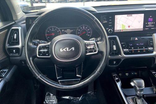 2022 Kia Sorento EX
